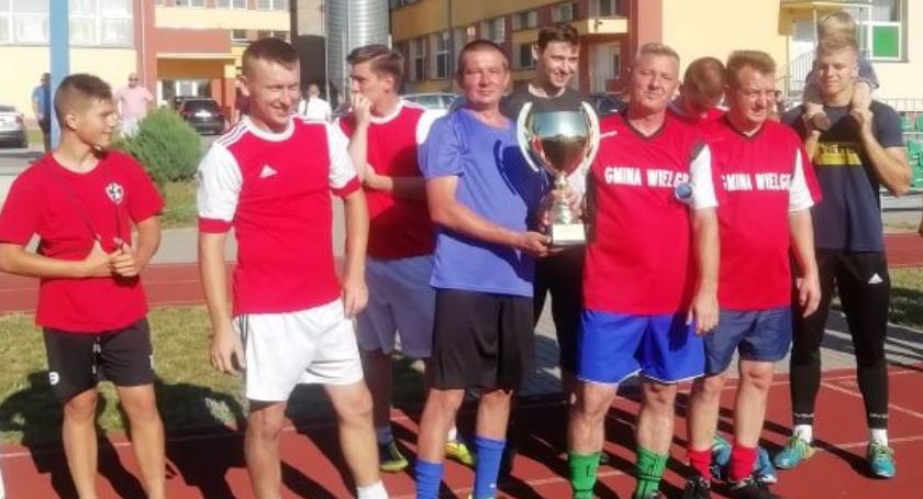 FC Nowa Wieś z Pucharem Wójta [zdjęcia]