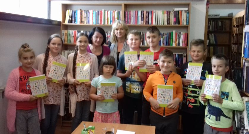 Wakacje w bibliotece