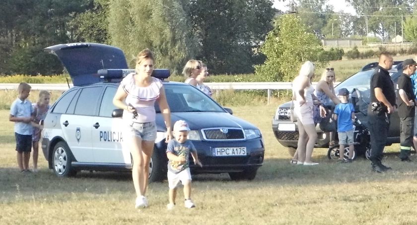 Prezent dla policji