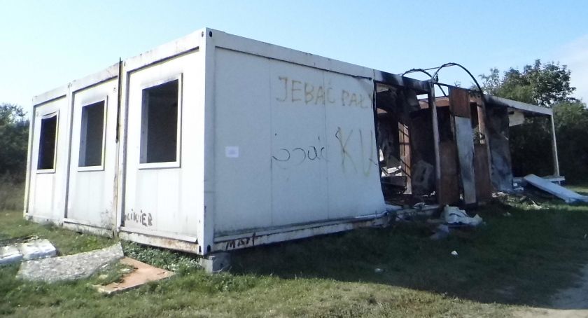 Barak straszy mieszkańców