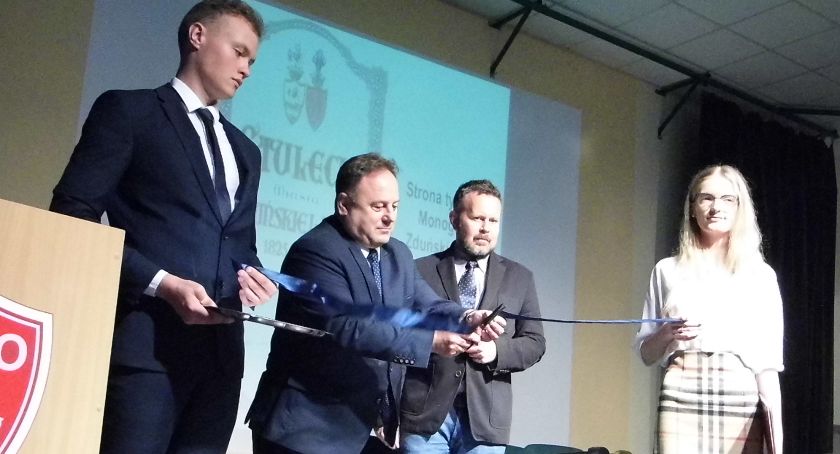 Wspomnieli wielkiego nauczyciela