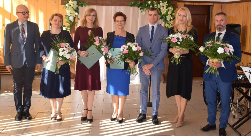 Burmistrz docenił nauczycieli