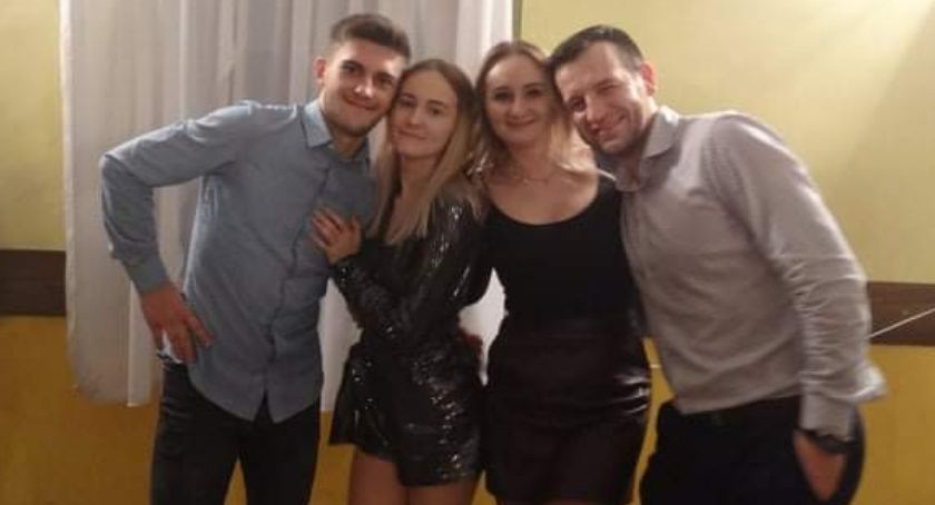 Szampańska zabawa w Zbytkowie [zdjęcia]