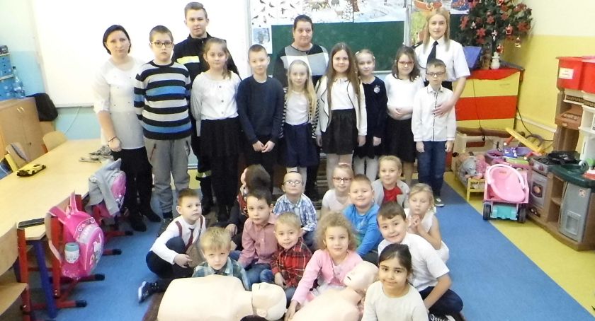 Strażacy w szkole [zdjęcia]