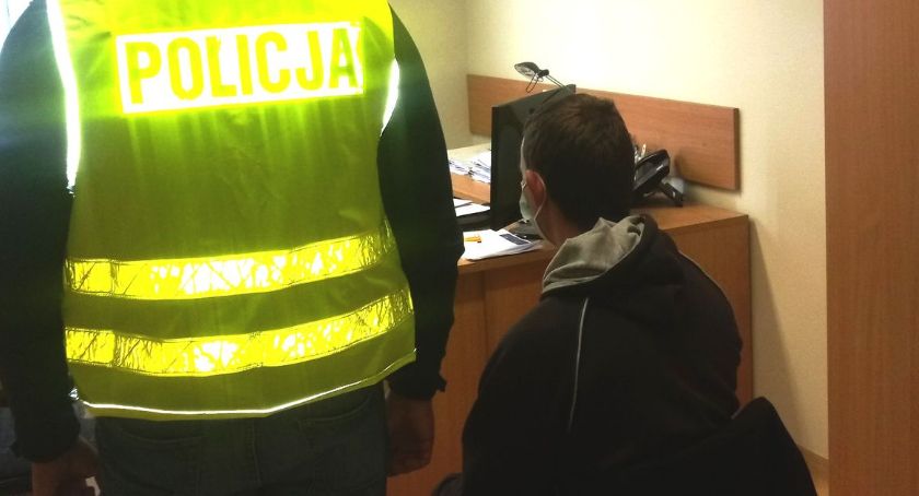 Chciał pilnie umyć głowę?