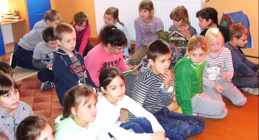 Mikołajkowe czytanie w Skępem