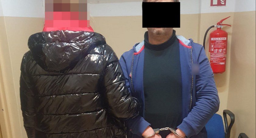 Zamieszanie na Bemowie – pościg policji i zniszczone auto