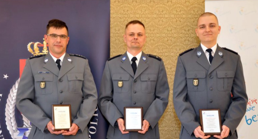 Gratulacje dla dzielnicowego z Bemowa 