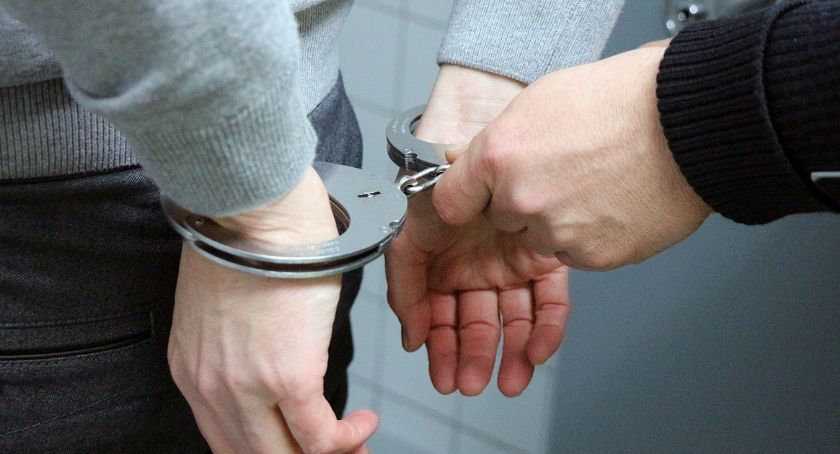Bemowscy policjanci załapali grupę złodziei samochodowych