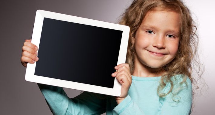 Bemowska podstawówka: tablet zamiast książek