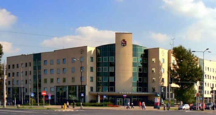 Kolejna wygrana Bemowa w Sądzie – sprawa pełnomocnictw wraca na wokandę