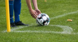 Rzuć się w wir sportu i korzystaj z boisk na Bemowie! [LISTA]