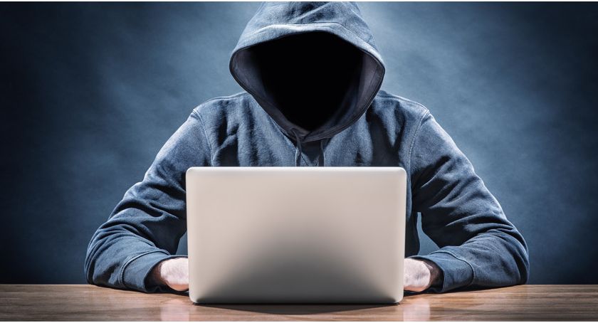 Ukradł kamerę monitoringu. Zatrzymano go.