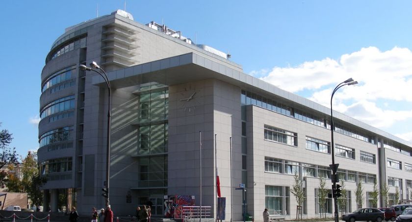 Urząd Dzielnicy w świątecznym czasie. Nie zostawiaj spraw na ostatnią chwilę!