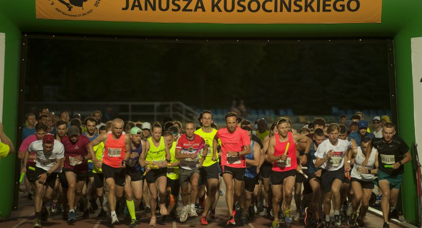 6. Nocny Bieg Sztafetowy Janusza Kusocińskiego (ZDJĘCIA)