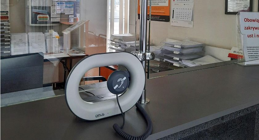 Ułatwienia dla osób niedosłyszących w urzędzie dzielnicy