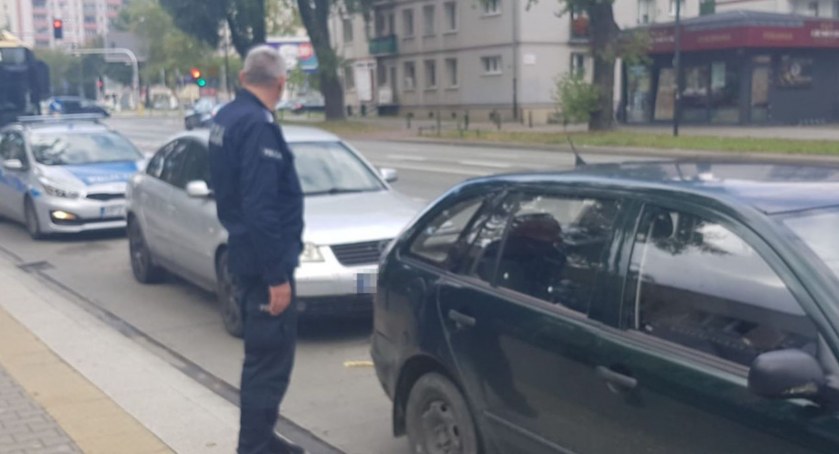 Złodzieje samochodu złapani na gorącym uczynku
