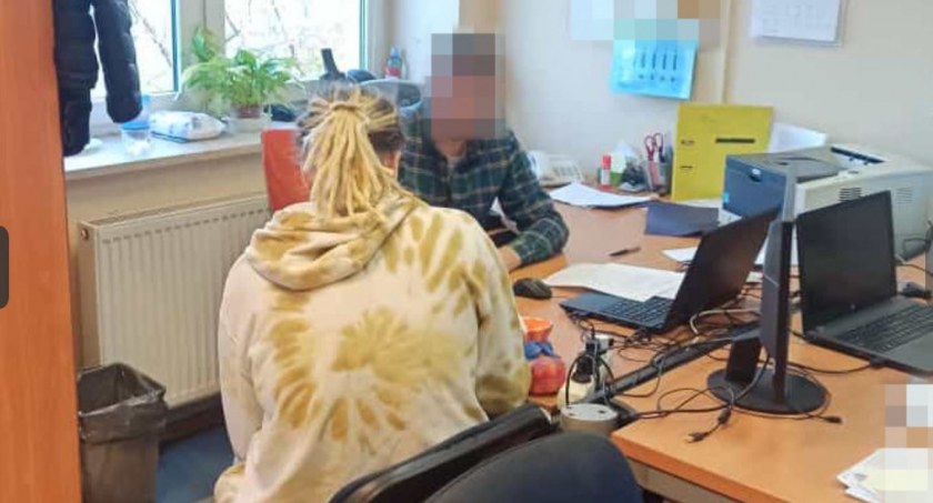 Wpłaciła wysoką zaliczkę za mieszkanie, które nie należało do „sprzedawców” 