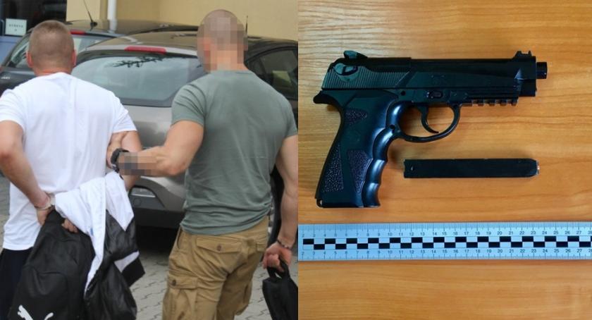 Próba rozboju w sklepie przy Arkuszowej, kradzież laptopa - 29-latek w areszcie