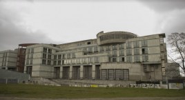 Czy budynek EuRoPol Gaz na Bielanach zostanie zburzony? 