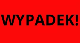 Wypadek przy sklepie na Bielanach. Seniorka wjechała w mur