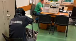 POŻAR STRAGANU ZE ZNICZAMI. Kryminalni z KRP na Żoli&hellip;