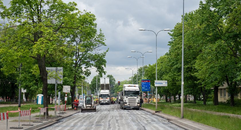 Nocne naprawy awaryjne czy poniedziałkowe korki?