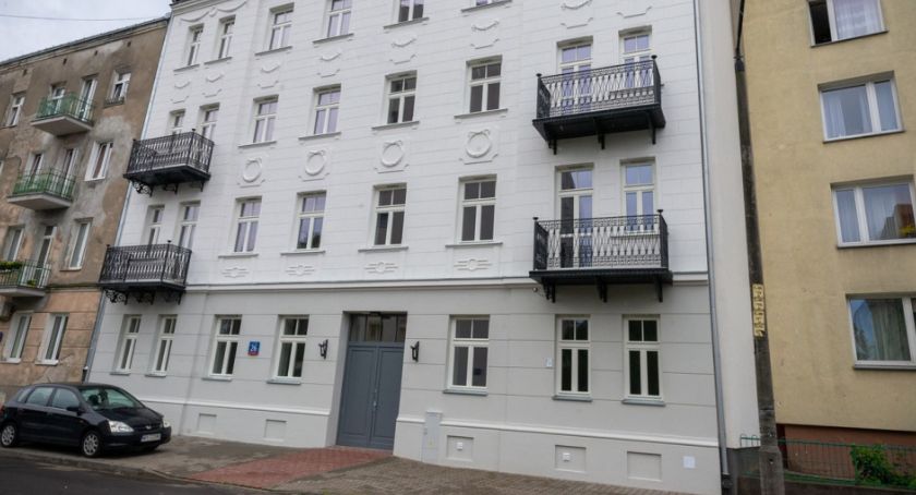 Nowe mieszkania przy Łomżyńskiej o umiarkowanym czynszu czekają na najemców 
