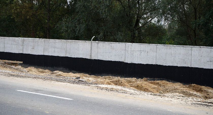 Mur nad Wisłą