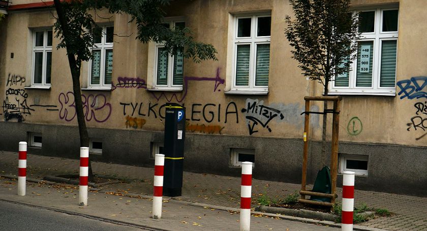 Praskie graffiti czy bezczeszczenie Pragi?