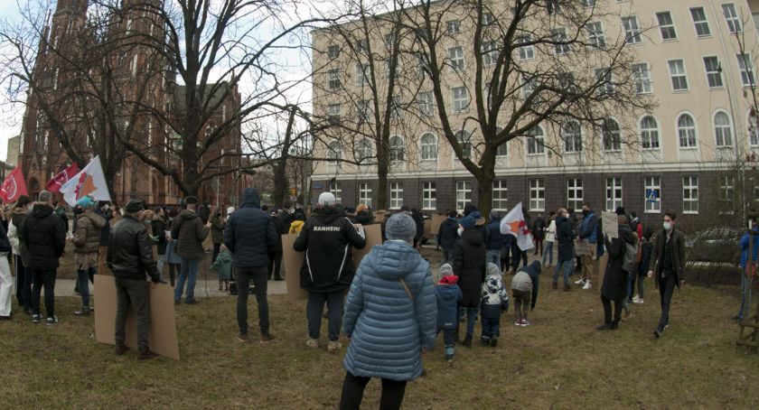 Praga się rozwija a Ratusz Szpital Praski zwija