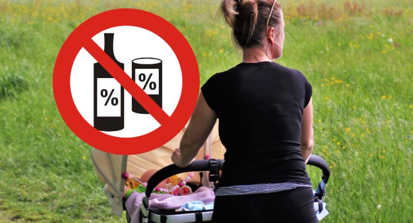 Pijana z małym dzieckiem w środku nocy