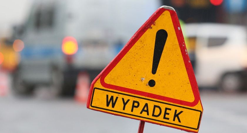 Wypadek na Pradze-Północ. Ranne trzy osoby 