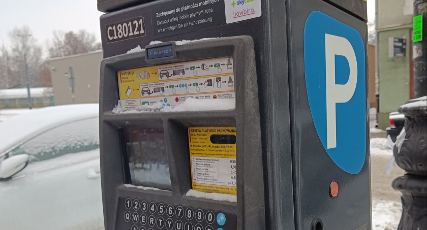 Od dziś Strefa Płatnego Parkowania Niestrzeżonego na Pl. Hallera