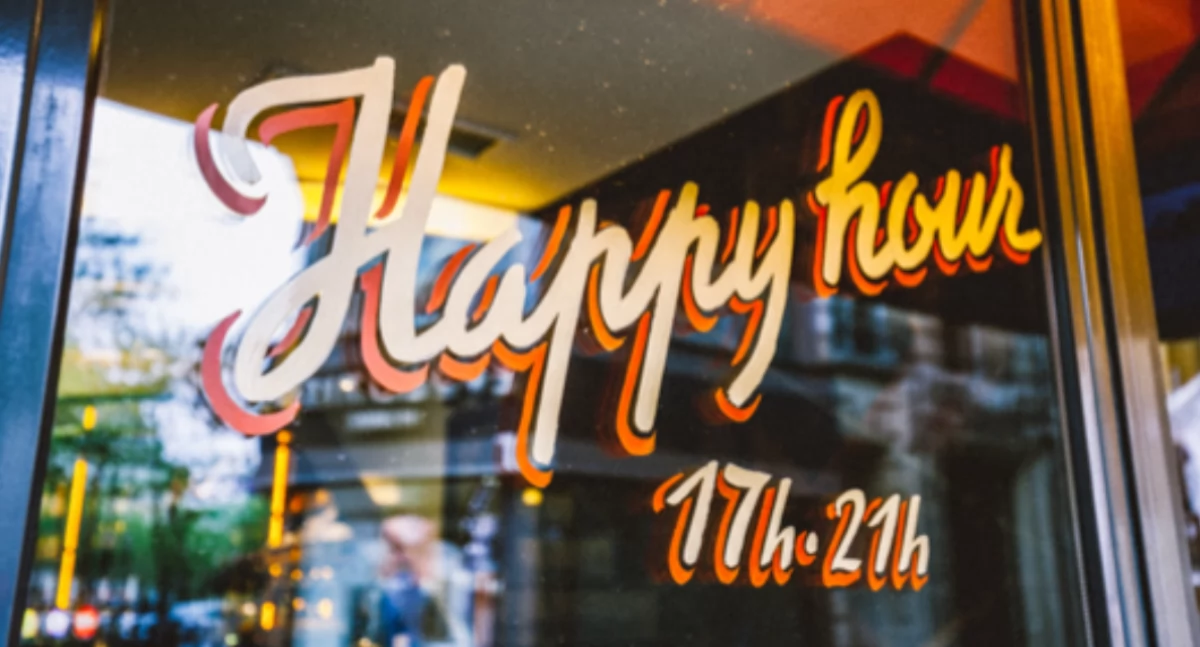 Happy Hours na Pradze Północ: Gdzie Znaleźć Najlepsze Oferty?