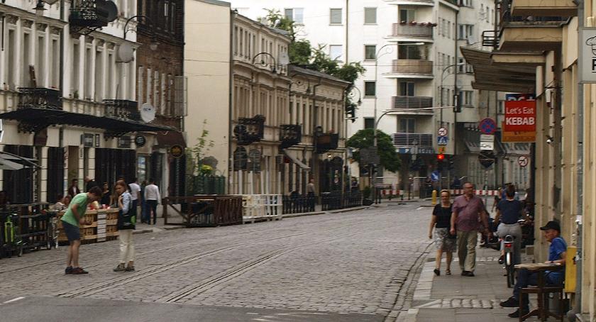 Praga bez samochodów?