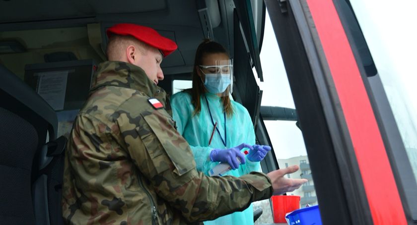 Żołnierze Żandarmerii Wojskowej oddają krew