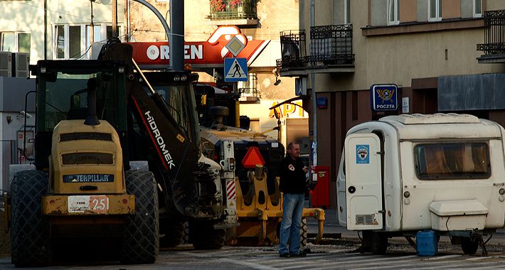 Nieustający remont ulicy 11 Listopada