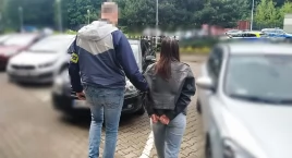 Zdjęcie przedstawia: Senior oszukany metodą "na pracownika banku". Mógł stracić majątek 