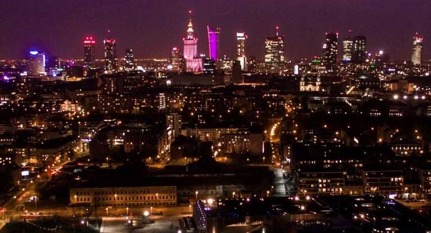 Śródmieście w świetle latarek – spacer nocny!