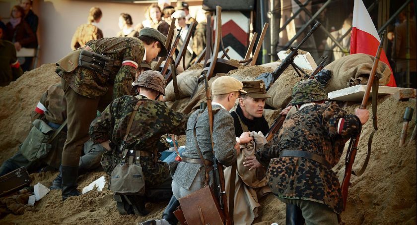Powstanie Warszawskie 76 rocznica wybuchu