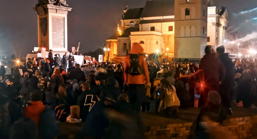 Protest artystów w Warszawie 
