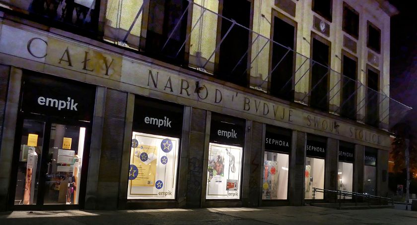 Cały naród buduje swoją stolicę