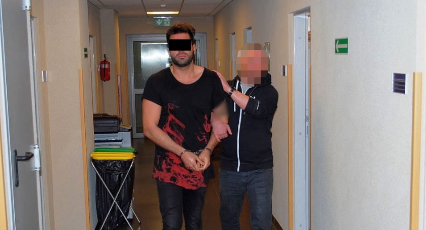 Cudzoziemiec zaatakował przechodniów
