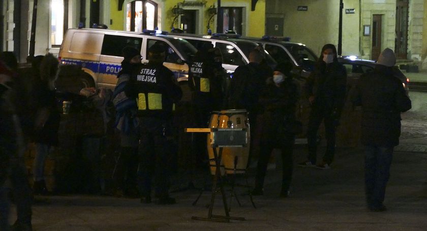 Dyskoteka na Placu Zamkowym