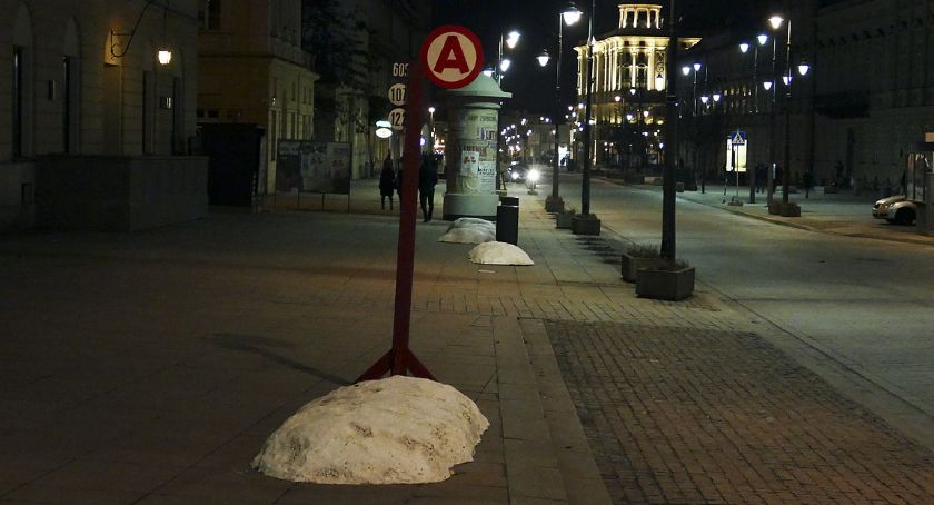 Nowe przystanki i śnieg na lato