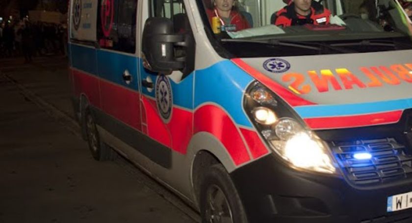 Dramatyczna akcja ratunkowa na placu Zamkowym