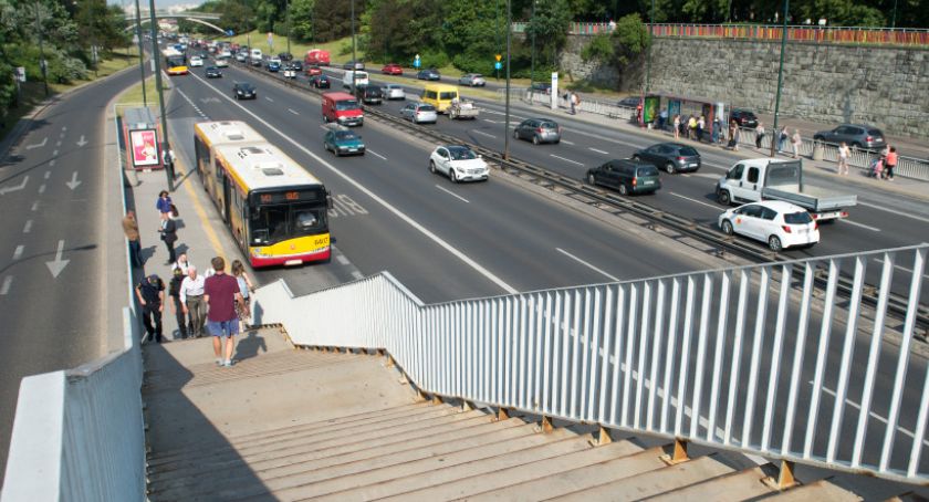 Utrudnienia w kursowaniu popularnego autobusu na Śródmieściu 