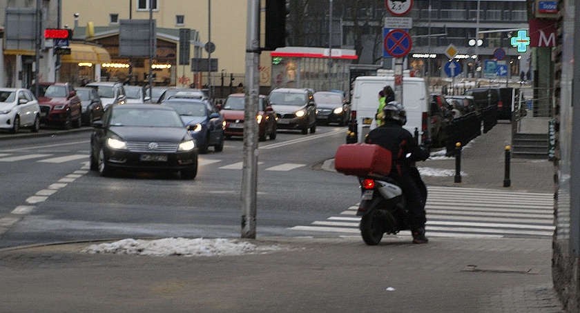 Uwaga skuter!