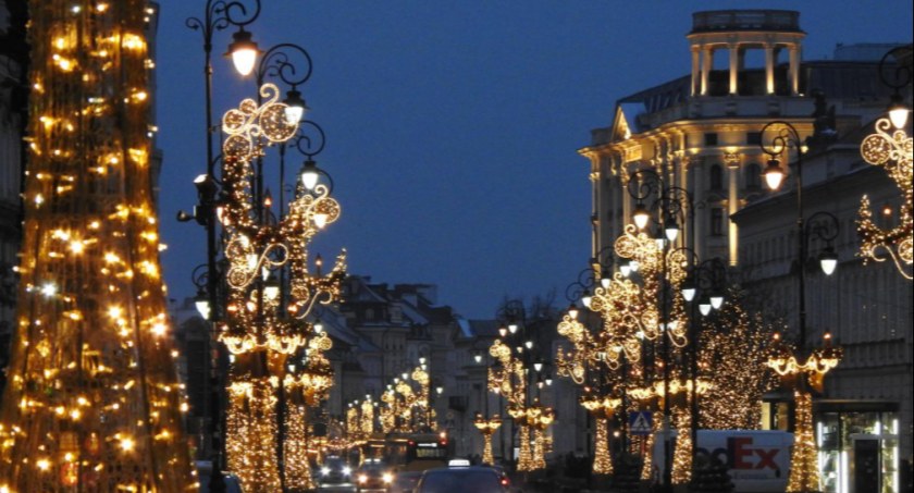 Ostatnie dni ze świąteczną iluminacją na Starym Mieście
